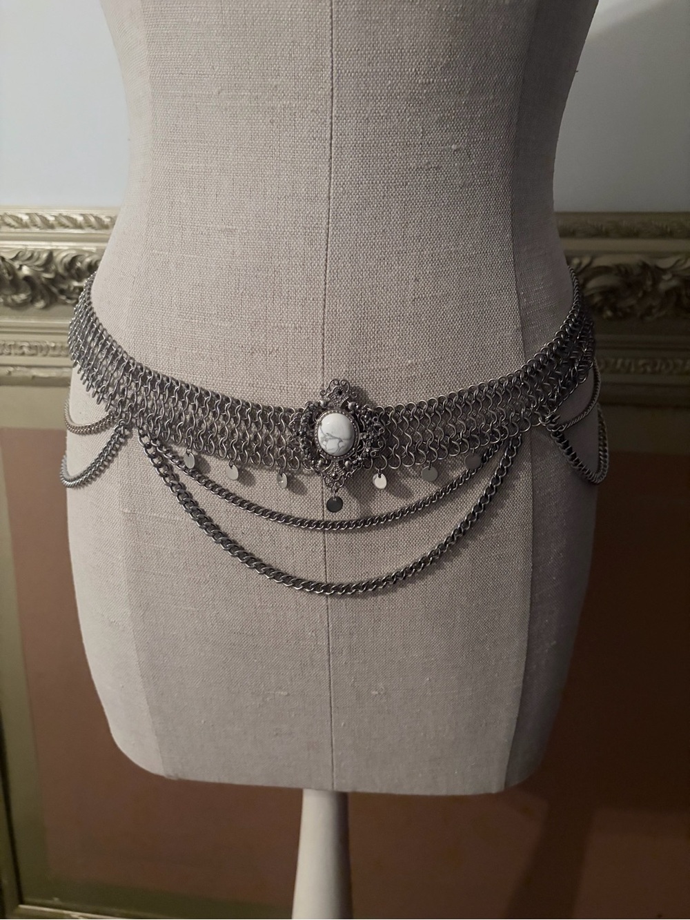 Silver-Tone Layered Chainmail Belt with White Marble Cabochon